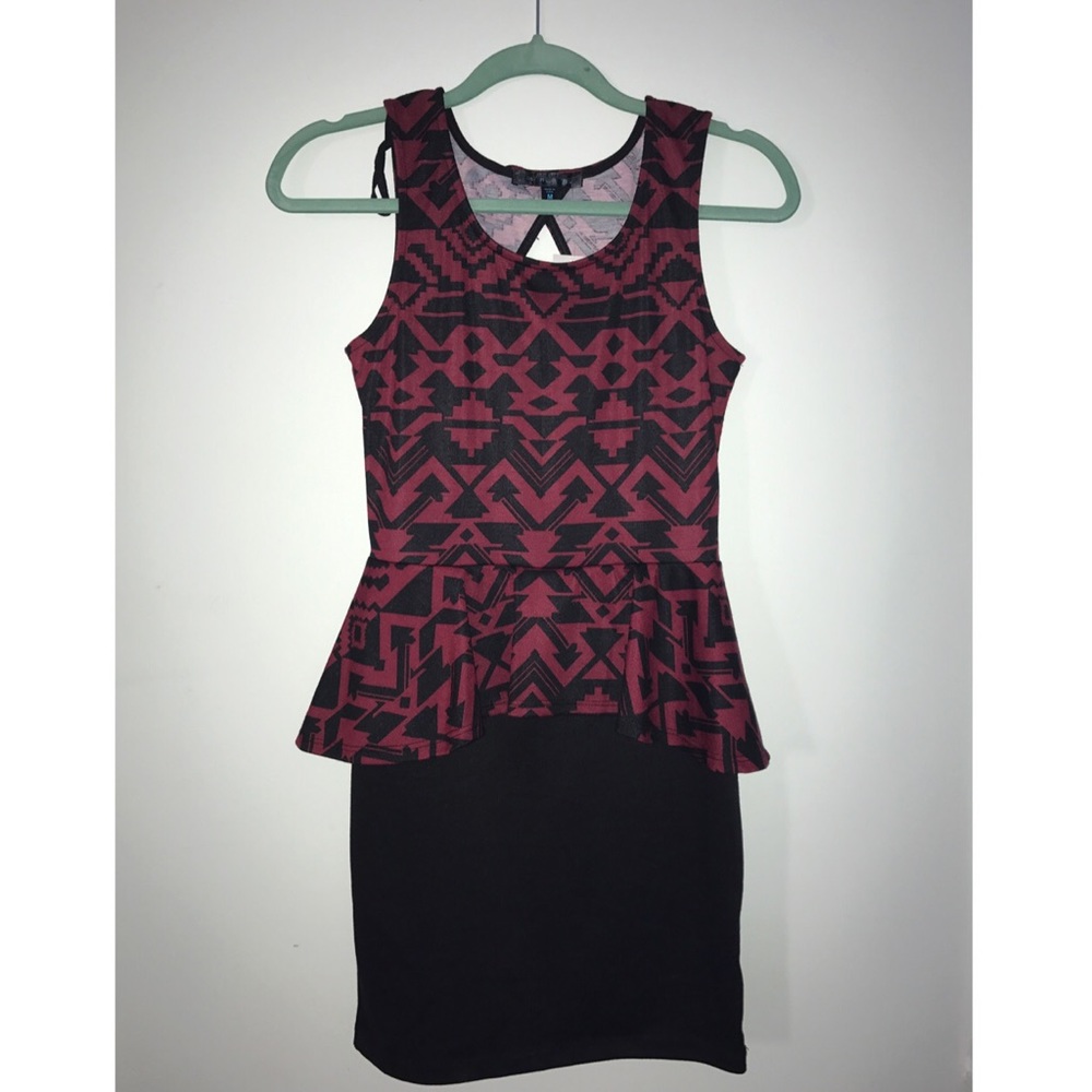 • NEW black and red pendulum dress!!! •